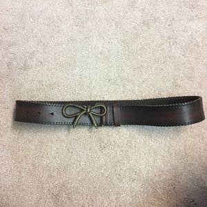 Anthropologie bow brown leather belt